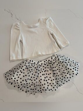 Gap Black and White‎ Set